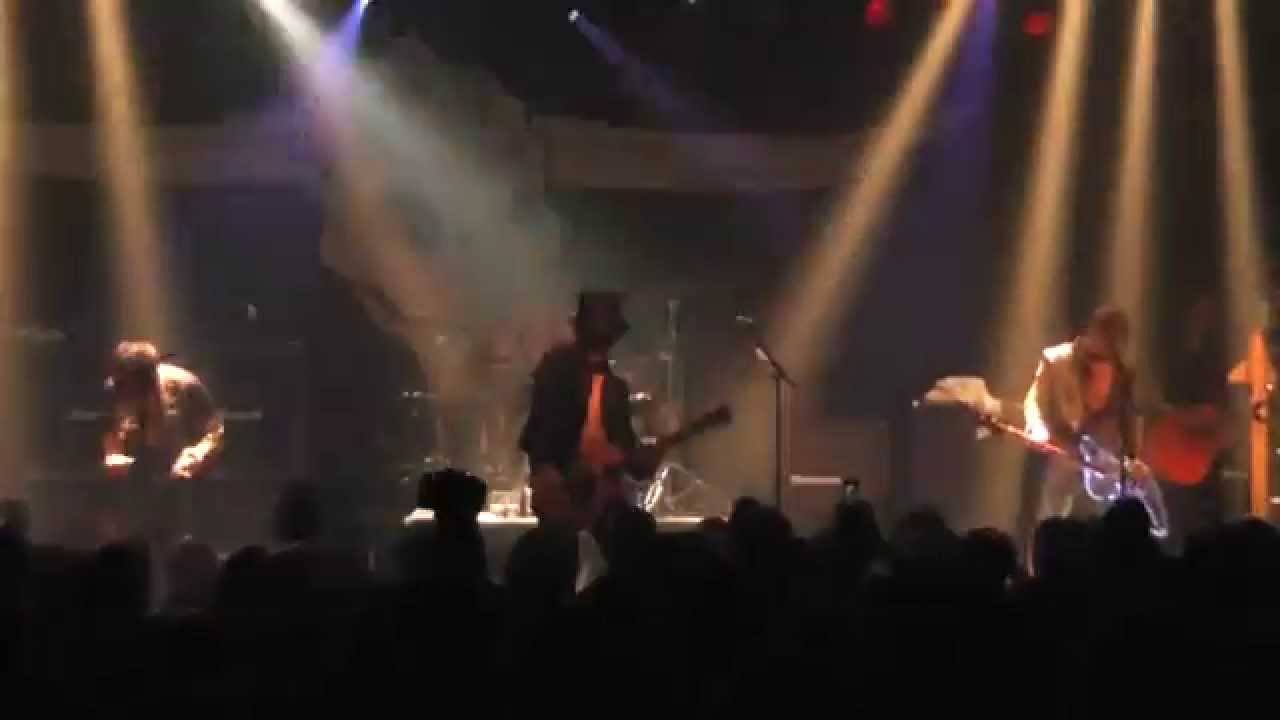 D-A-D @ No Fuel Left For the Pilgrims - I Won't Cut My Hair - YouTube