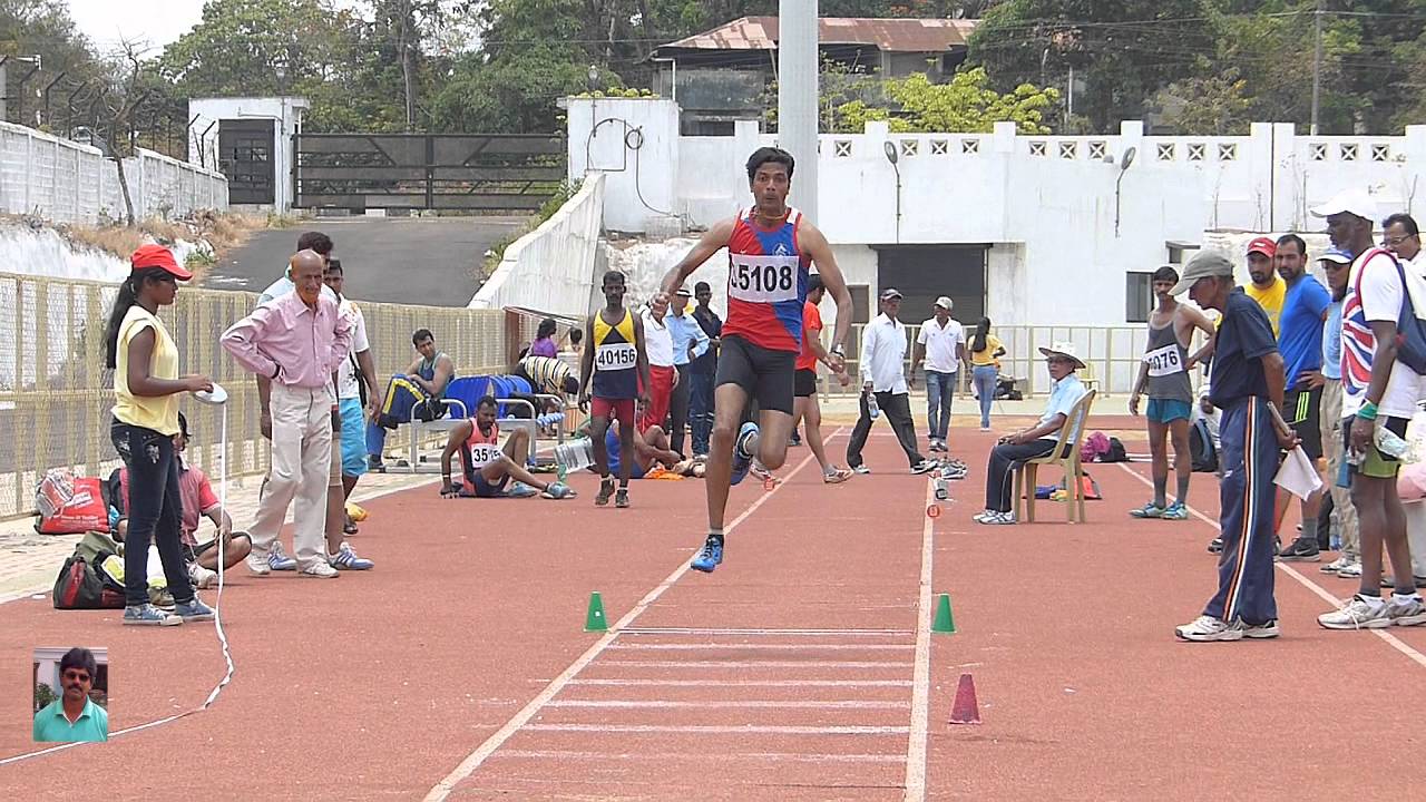 MEN'S 35+ TRIPLE JUMP FINAL. 36th NATIONAL MASTERS ATHLETICS