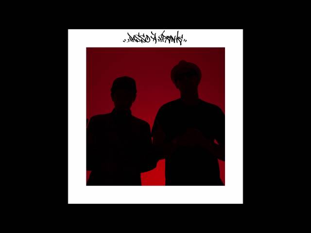 1. Passo à Frente - Novo (prod. Goribeatzz)