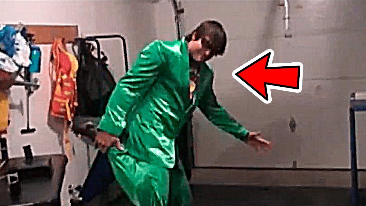 DEVON LARRATT'S DARK SIDE - YouTube