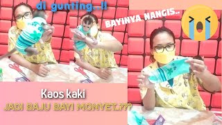 baju bayi monyet dari kaos kaki