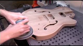 Miniatura del video "How it's made-Electric guitars"