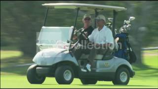 OBAMA GOLFING ON MARTHA'S VINEYARD