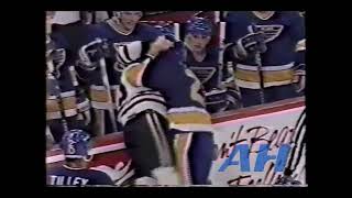 NHL Oct. 5, 1989 Troy Murray,CHI v Mike Lalor,STL Chicago Blackhawks St. Louis Blues Information