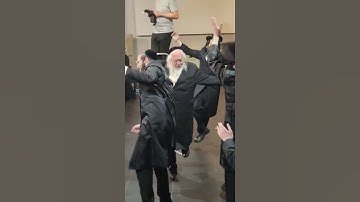 Thumbnail of Pure Jewish Wedding Vibes ❤️‍🔥❤️‍🔥 #pure #jewish #wedding #vibes #dance #old #young #music #viral