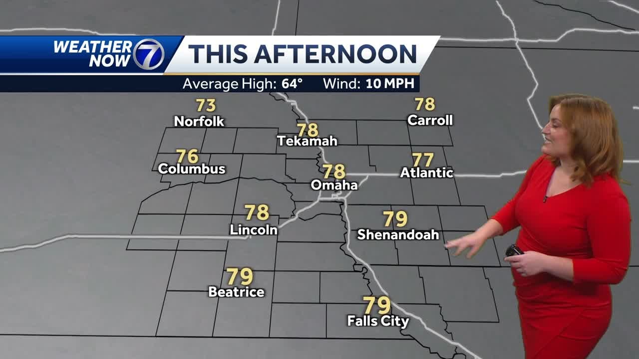 Warm & breezy Saturday - YouTube