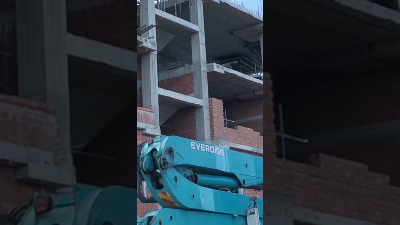 Reinforced Concrete Structure is processing construct 