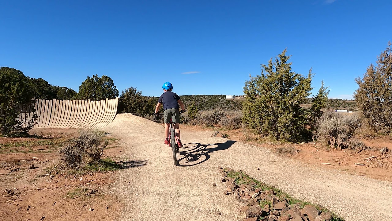 20211107V12 CedarCity SouthView Trailhead Bike Park
