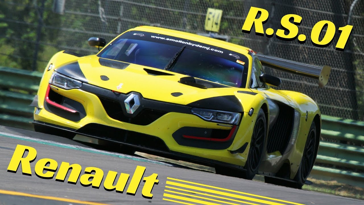 Renault Sport RS01: carro de corrida tem dia de viatura policial