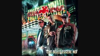 Club Dogo feat Ensi, Entics, Vacca & Emis Killa - Spacchiamo Tutto