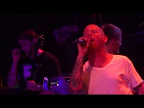 Royal Machines / Camp Freddy w/ Corey Taylor - Them Bones - Live at The Roxy 12/20/14