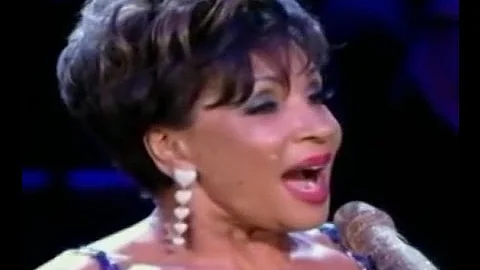 Shirley Bassey - As Long As He Needs Me (2009 Live...