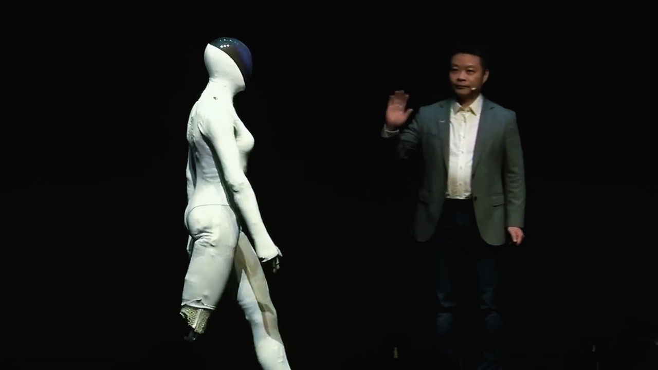 XPENG | Why Is IRON So Human-Like? Meet the Robot With a Spine!