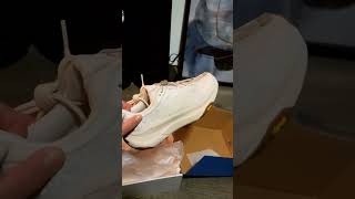 Unboxing New Hoka Transport #hoka #sneakers #Unboxing #comfortable #shoesforladies #healthcare