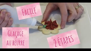 Comment décorer vos biscuits sablés en 2 étapes faciles avec du glaçage au beurre!