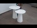 Como é feito mesa de base cone laqueada com base de fibra de vidro
