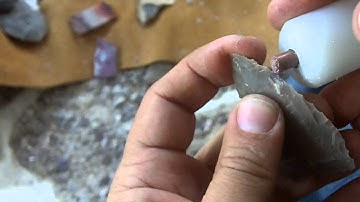 102 - 3/9 Beginner Flintknapping - Stone Arrowhead for Hunting