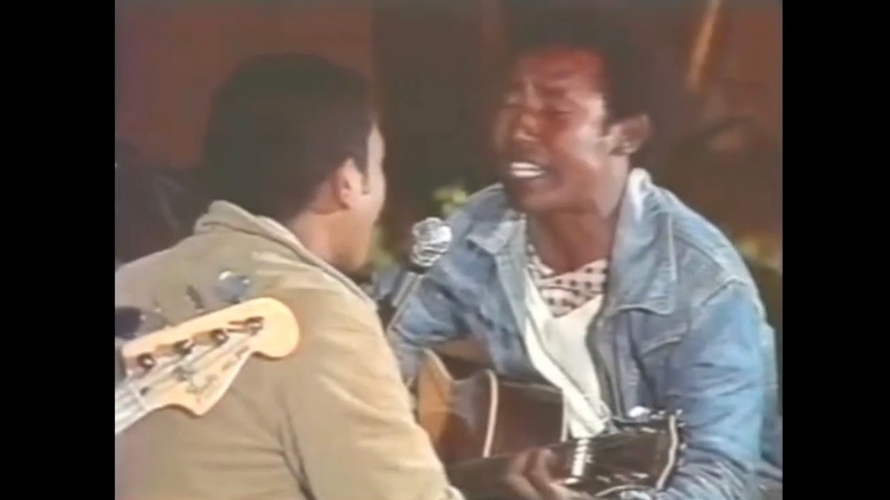 Mahaleo • Mama Lenina | TVM 1982 #malagasy #madagascar