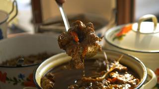 Whaaat?!! @Dyodoran Challenges Nex Carlos by Opening a Gudeg & Oseng Mercon Tugu Jogja Spot, but ...
