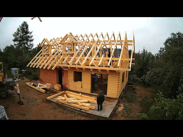 Time-lapse of the construction of a family house in three minutes.