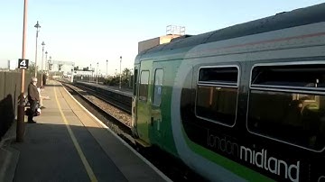 Class 153 and Class 170 departing Birmingham Moor Street