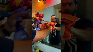 Só Limpando O Espelho.