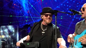 Toto - Human Nature / I'll Be Over You - Denver - Sept. 25, 2019