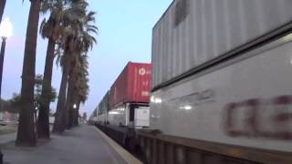 60 Mph stack train roars through Ontario!