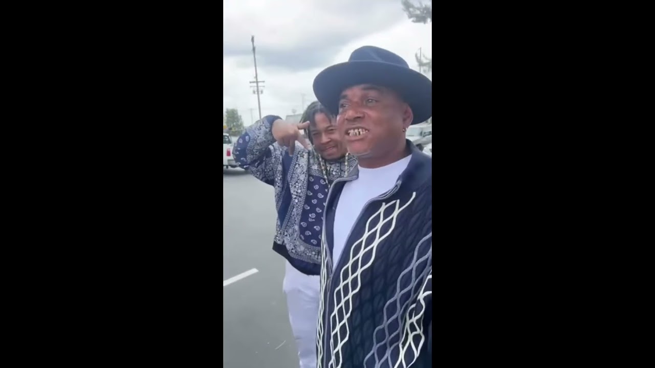 Spider loc goes to Crip Jaccie Funeral with a camera