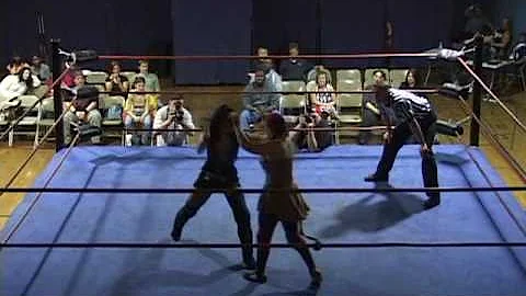 Vicky Lyons vs Daffney