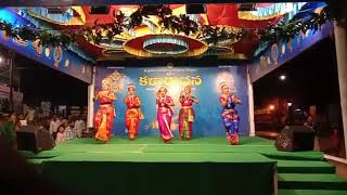 Nigama Nigamaantha Vanitha Sree Shila Sannidhilo.