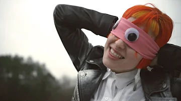 Paramore: Ain't It Fun [OFFICIAL VIDEO]