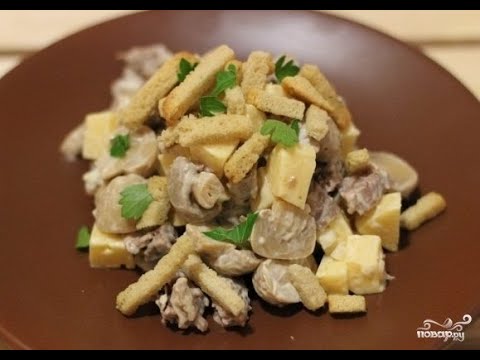 Video: Cooking Salad With Mushrooms And Kirieshki