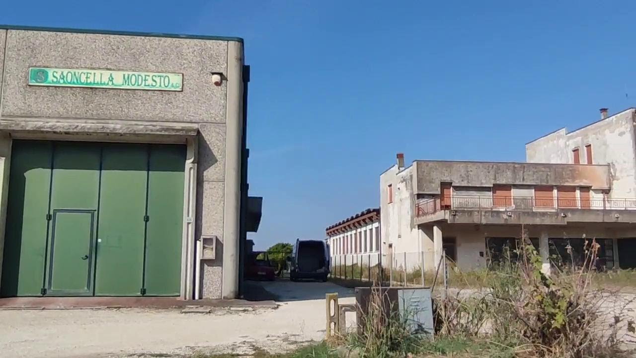 L'ingloriosa fine dei mitici capannoni del Nordest: il videoracconto