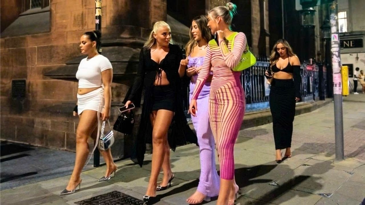 CRAZY Nightlife in MANCHESTER at 2:30 AM 🇬🇧 | The Night Keeps Getting Wilder (4K HDR)