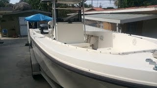 UNAVAILABLE Used 1991 Mako 261 Center Console in Miami Florida