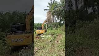 Mengerikan Detik2 Excavator Tumbang Sawit