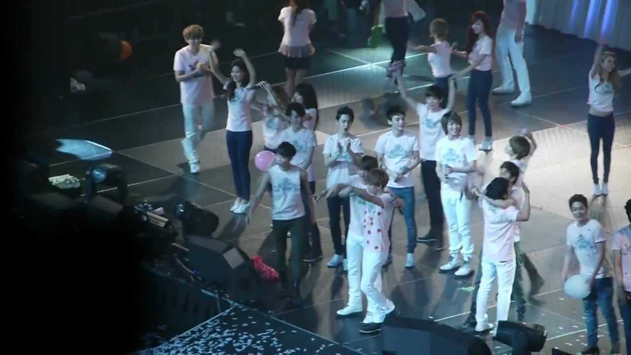 Ending (D.O focus) SM Town in LA