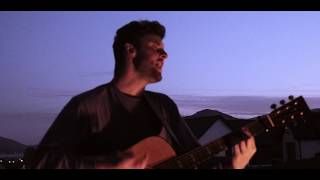 Keir Gibson - Circles (Acoustic Video) Resimi