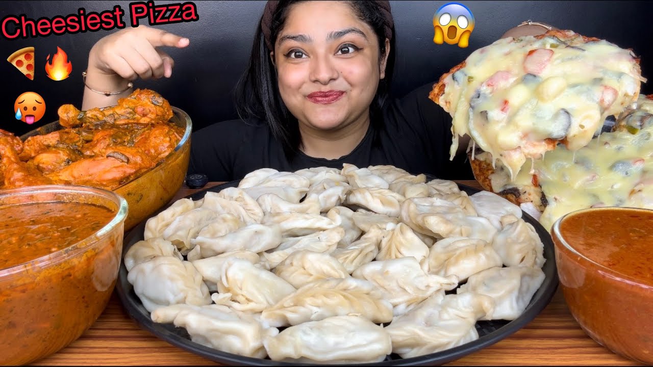 50 CHICKEN MOMOS 🥟 CHEESIEST CHICKEN PIZZA 🍕 AND SPICY CHICKEN MUSHROOM GRAVY 🔥SPICY GRAVY | MUKBANG