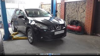 Замена переднего правого наружного ШРУС на Nissan Qashqai 2,0 Ниссан Кашкай 2012 года