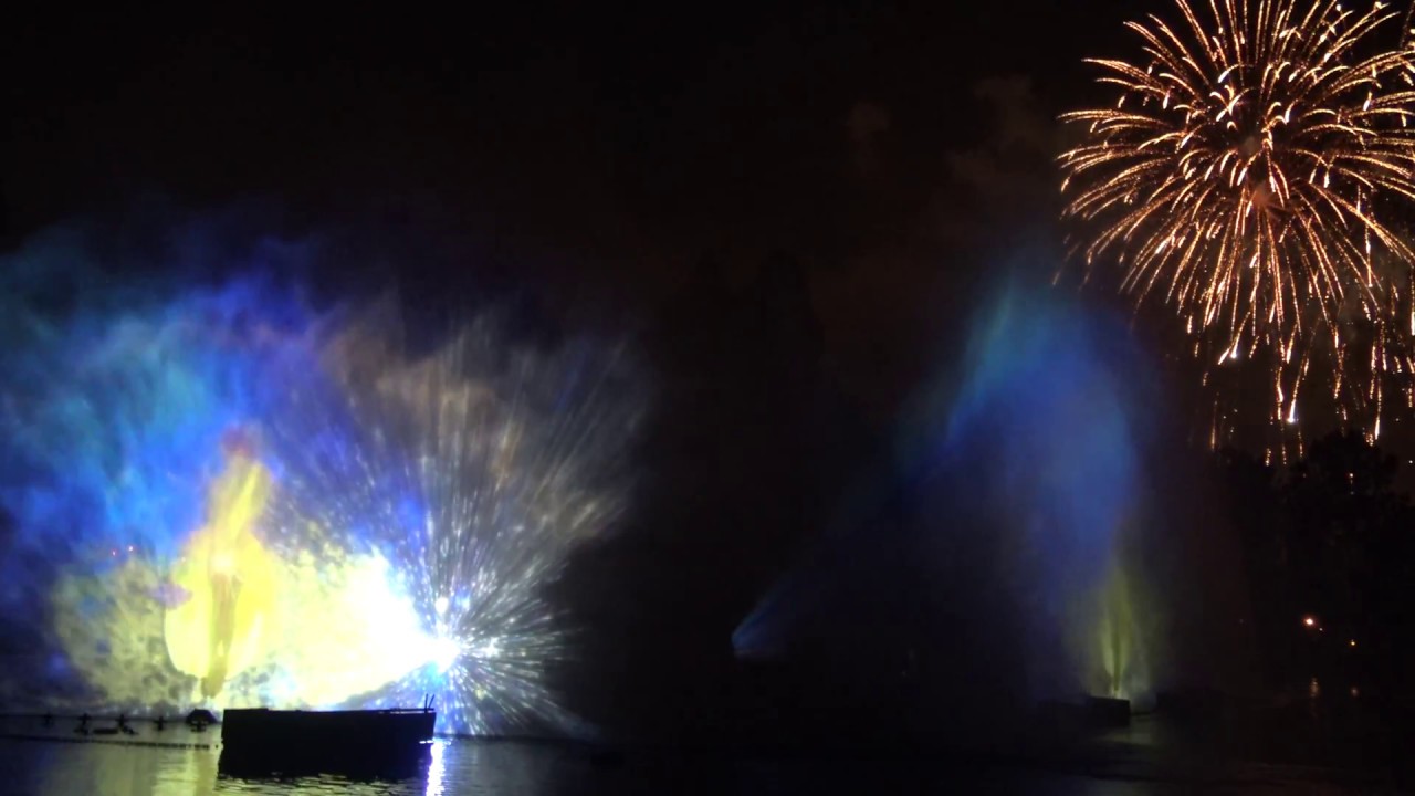 Remember Dreams Come True Fireworks & PROJECTIONS, Tom Sawyer Island, Disneyland