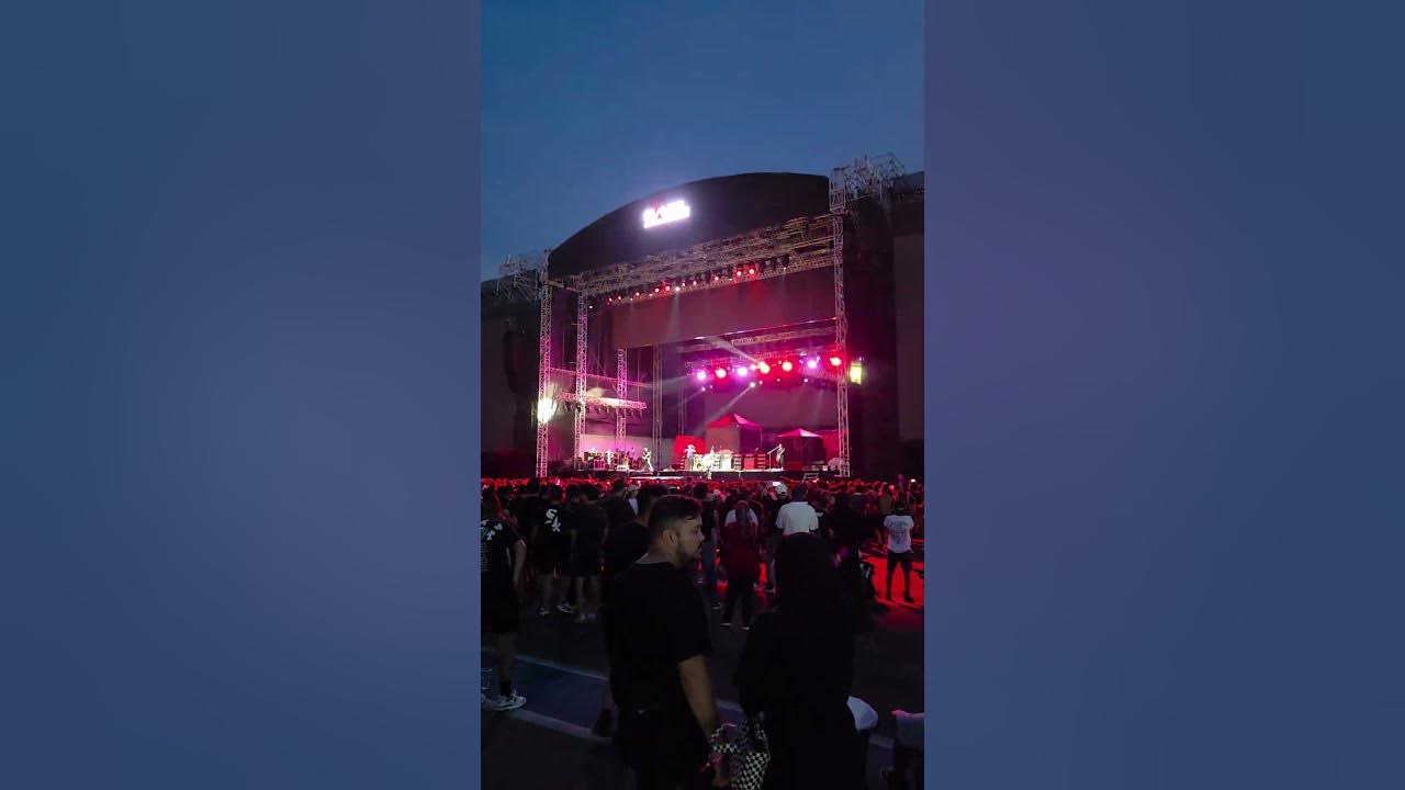 AKSI MEMUKAU REBELLION ROSE - GREEN DAY LIVE IN JAKARTA 2025 #concert #greenday #rebellionrose