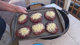 Smoked Bacon Cheese Burgers on the Weber Kettle with the Slow-N-Sear