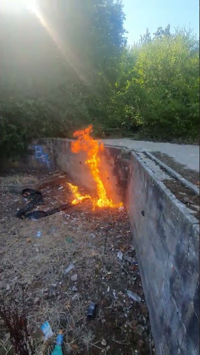 petrol bomb DIY molotov