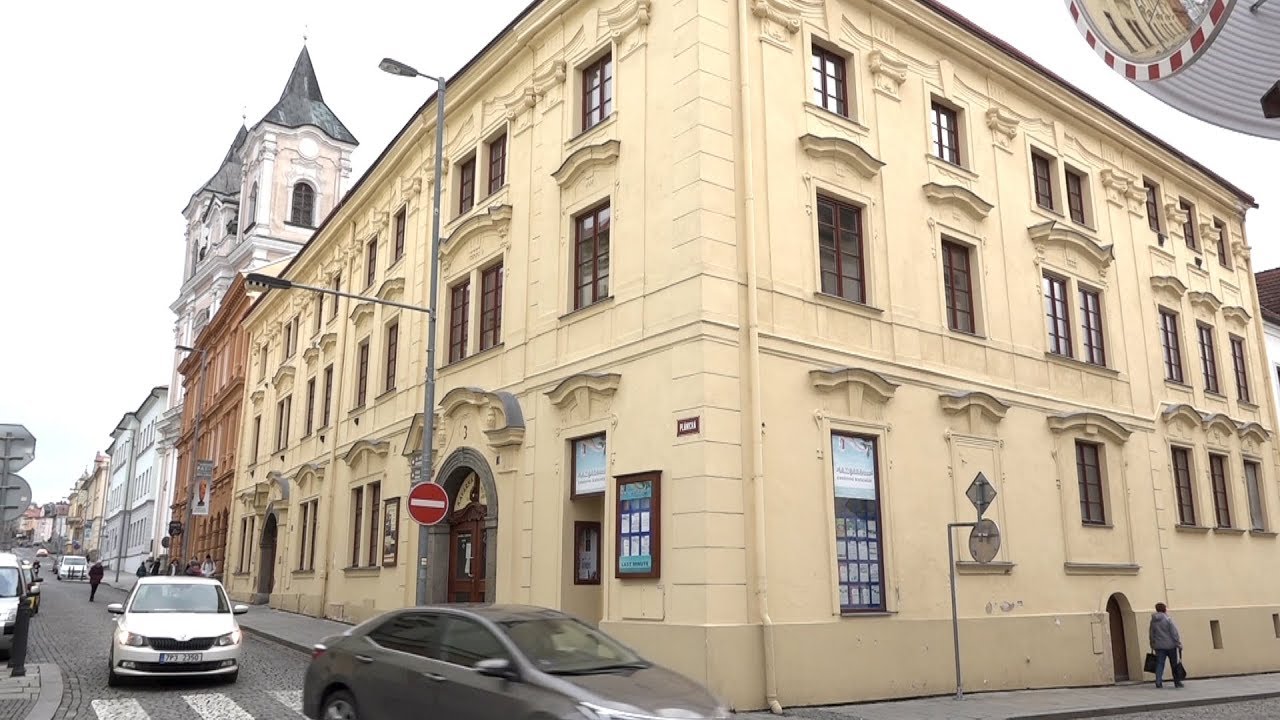 Ve stínu Černé věže - Historie klatovského domu čp. 3 a 4