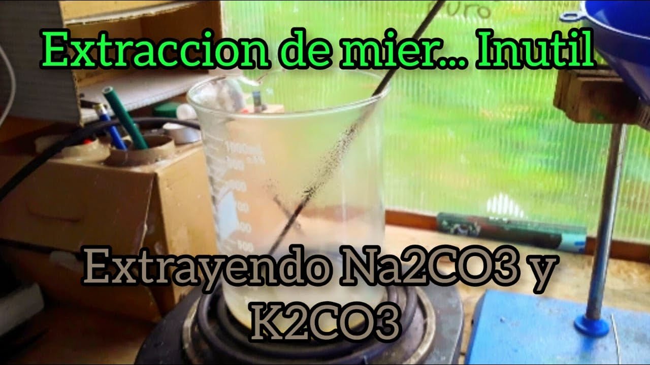 Extrayendo Na2CO3 y K2CO3 de cenizas