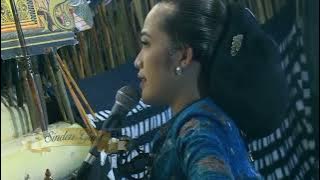 keluwesan elisha saat memainkan cerita wayang kulit, gawe guwun wong asli jowo(full tanpo goro goro)