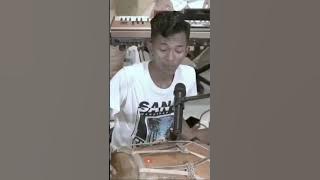 Esa risty//wes oleh ganti