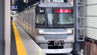 東京メトロ13000系13121編成が回送電車として春日部駅1番線に到着停車するシーン（回04S）2024.5.31.17:08